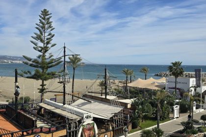 c2d2f8060a41b80f0c823bec057f2cbd - 11