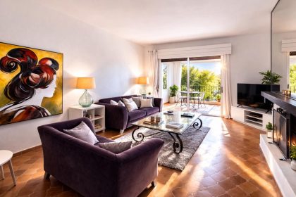 c2d2f8060a41b80f0c823bec057f2cbd - 4