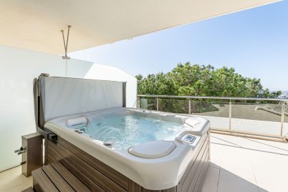 c3543116fb3e03cf937e89daa8413390 - 11