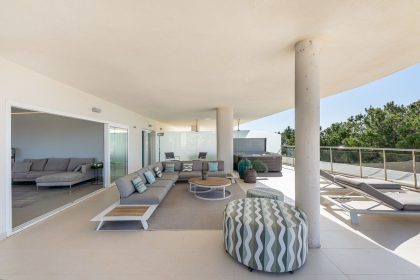 c3543116fb3e03cf937e89daa8413390 - 21