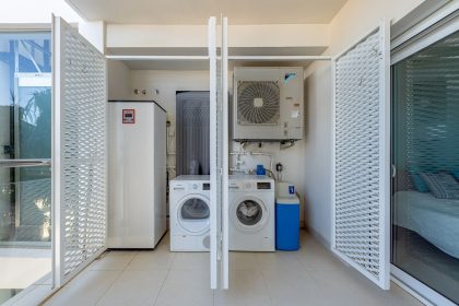 c3543116fb3e03cf937e89daa8413390 - 44