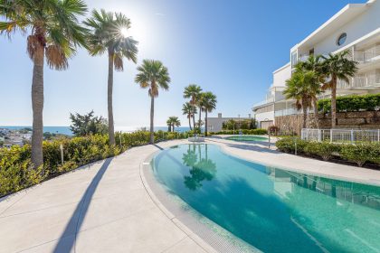 c3543116fb3e03cf937e89daa8413390 - 63