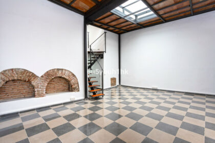 c429118ce606744ca23e8b567658f909 - 4