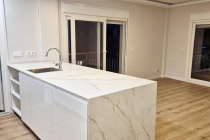 c43e614b008e282aeb527489d956be54 - 11