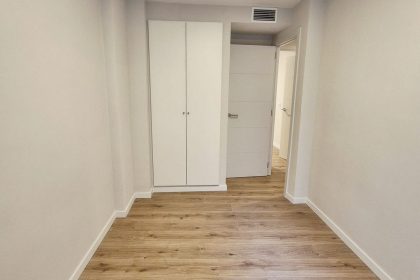 c43e614b008e282aeb527489d956be54 - 24