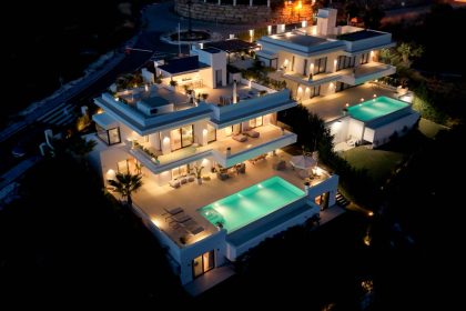 c4f7b53766443464c6820a3770b47bfa - 1