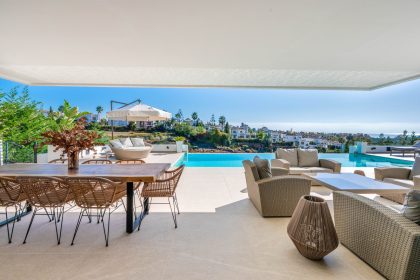 c4f7b53766443464c6820a3770b47bfa - 18