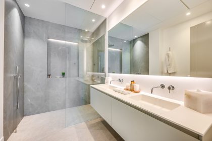 c4f7b53766443464c6820a3770b47bfa - 24