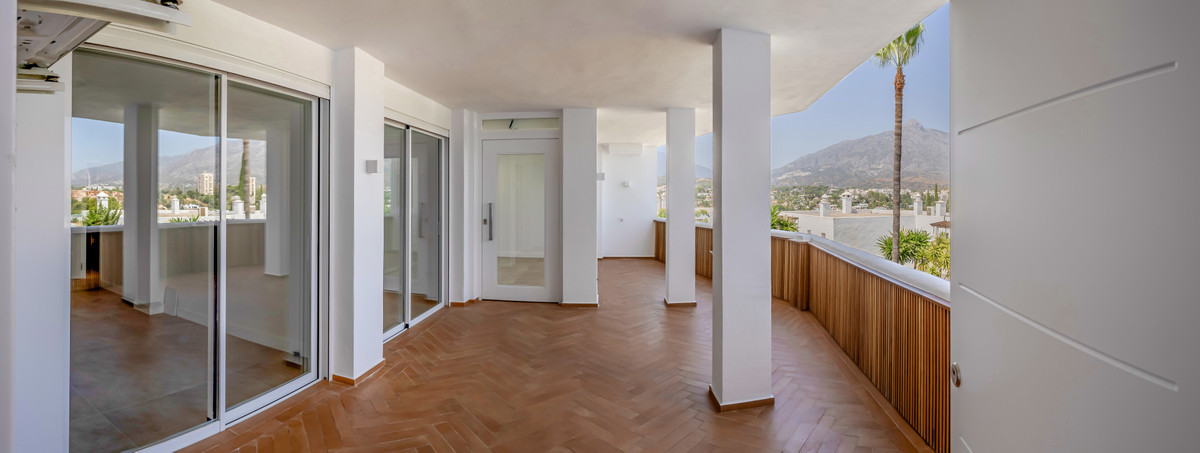 c50de66cd20398b8b94a87c57417be2f - 18