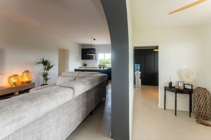 c57a252ce15e4deb6d2f23ea4dacc85f - 18