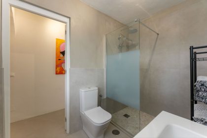 c57a252ce15e4deb6d2f23ea4dacc85f - 37