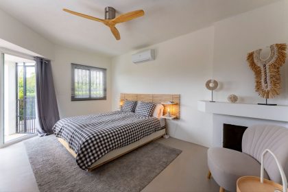 c57a252ce15e4deb6d2f23ea4dacc85f - 42