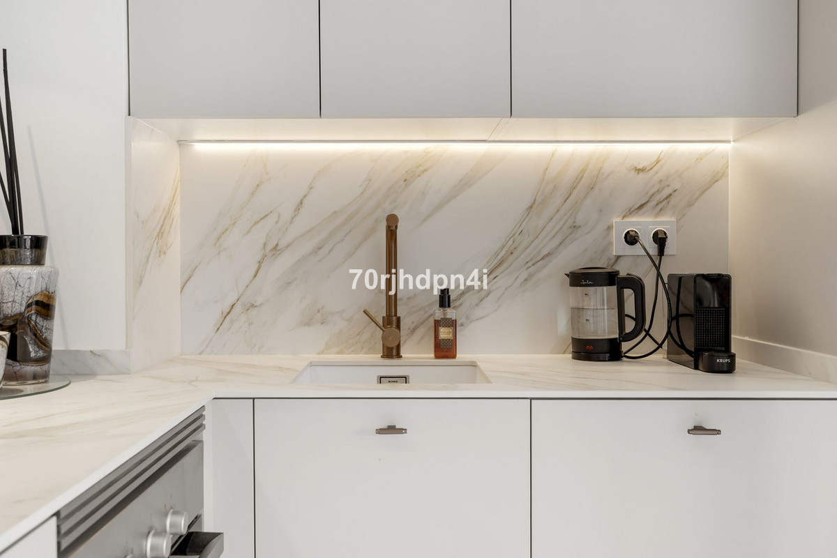 c5953051697ac759cccbb549f06b913d - 10