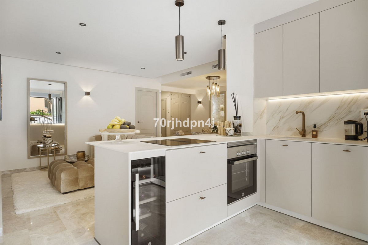 c5953051697ac759cccbb549f06b913d - 12