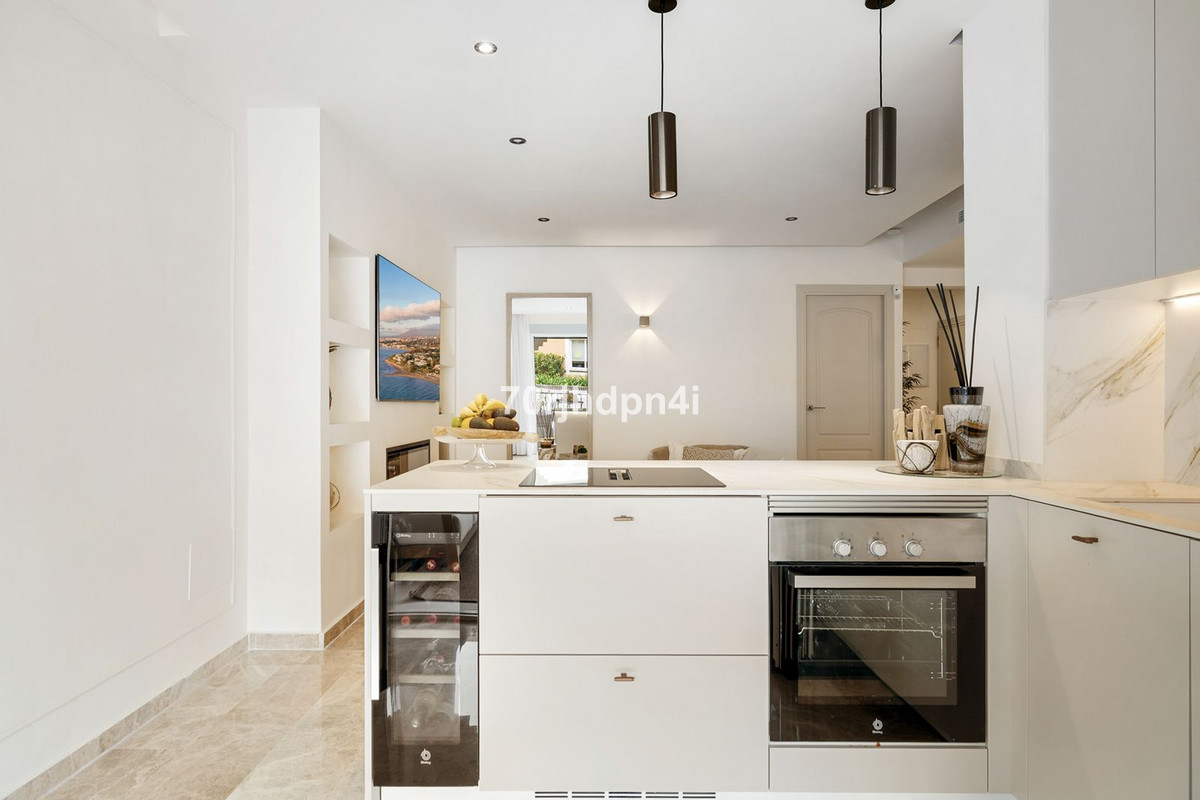 c5953051697ac759cccbb549f06b913d - 54