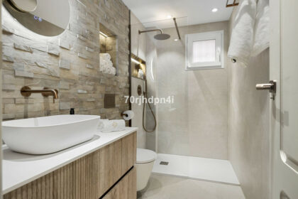 c5953051697ac759cccbb549f06b913d - 74