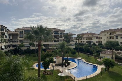 c5db084f5e1b5f49376bfb8bc4f90208 - 20