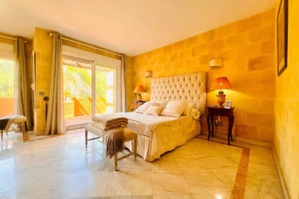 c5fa904bae5b4dd4b2ecc42dacced092 - 11