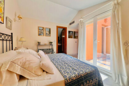 c5fa904bae5b4dd4b2ecc42dacced092 - 17