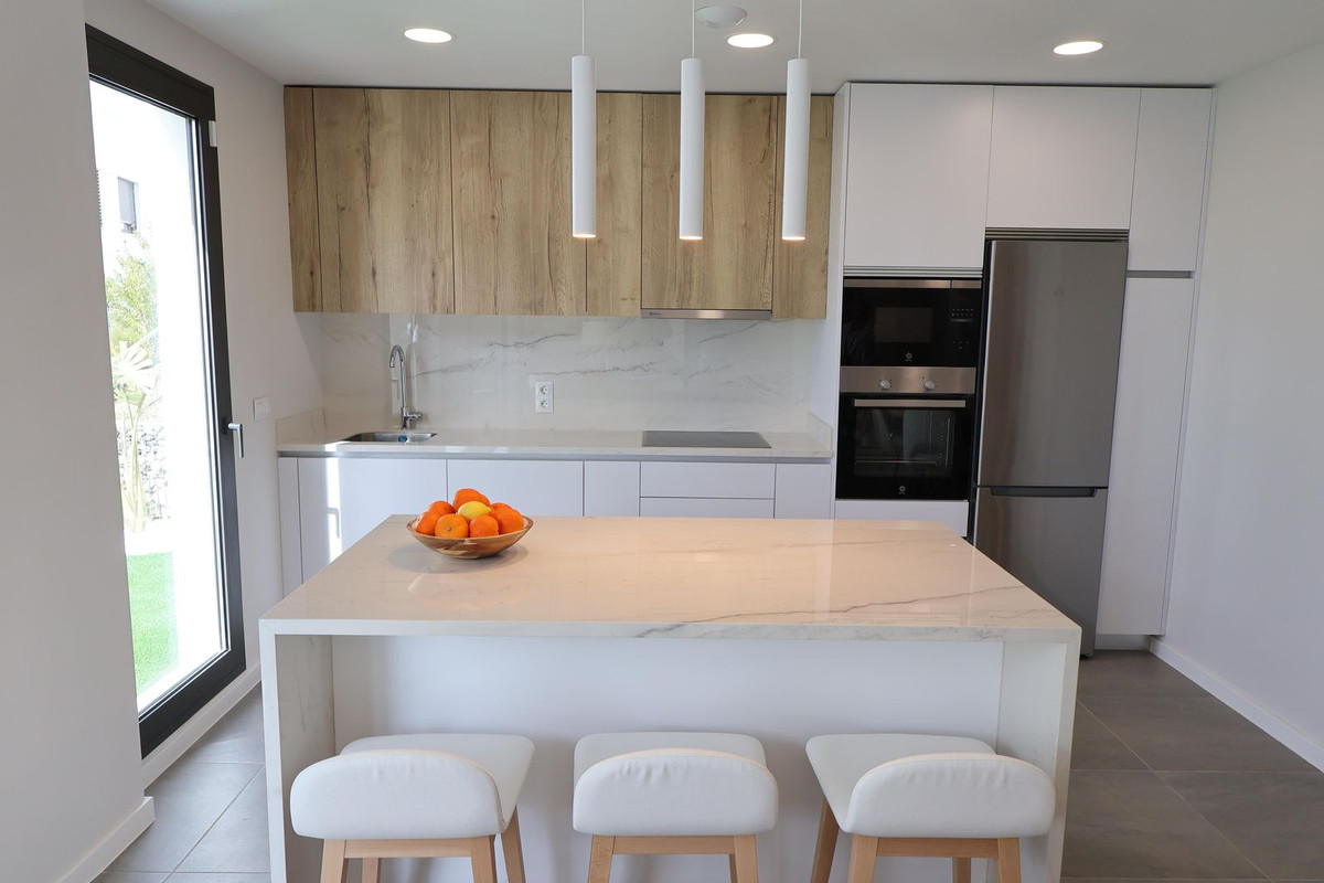 c612a9a8d53ddd25edd6f2a8c60248f8 - 3