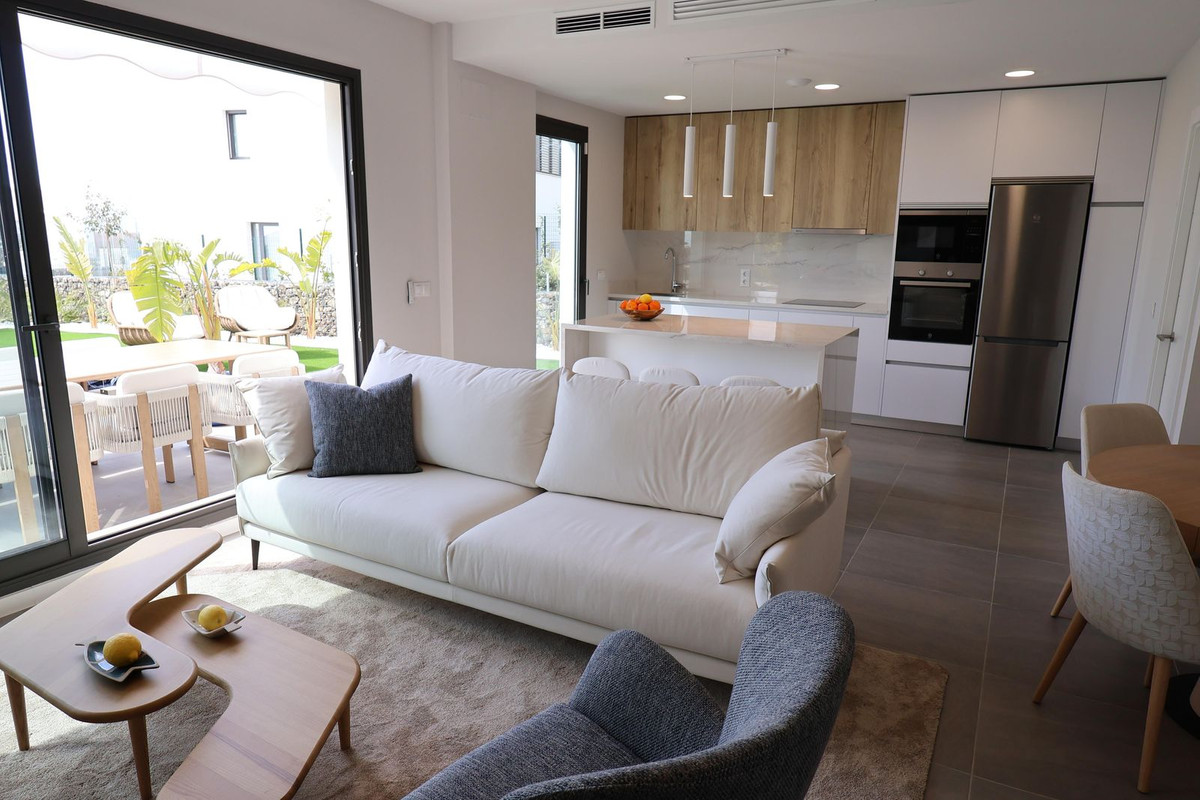 c612a9a8d53ddd25edd6f2a8c60248f8 - 4