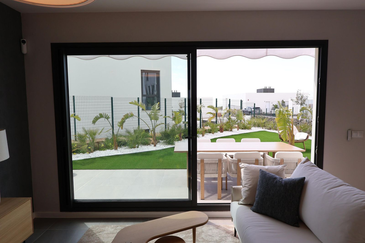 c612a9a8d53ddd25edd6f2a8c60248f8 - 8