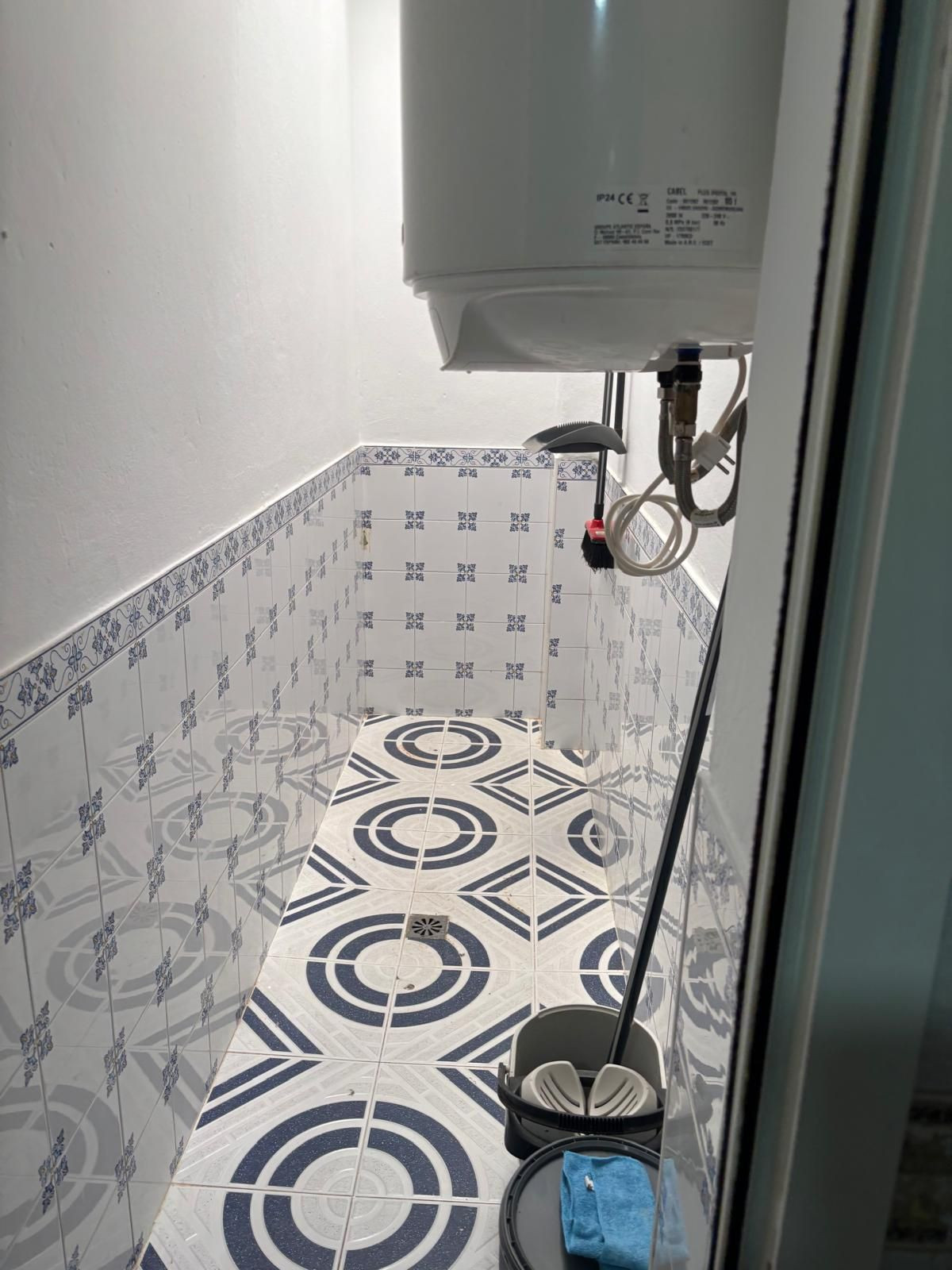 c65cf39ceaba4cd483f4ea2ec28ccd34 - 17