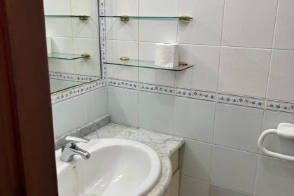 c65cf39ceaba4cd483f4ea2ec28ccd34 - 24