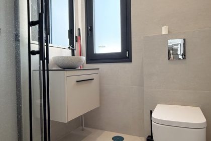 c6d614663684417f4a4baef31647934e - 18