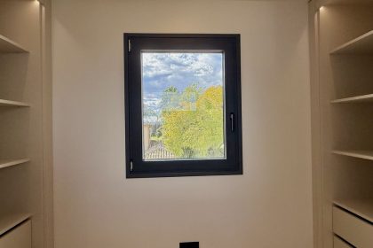 c6d614663684417f4a4baef31647934e - 24