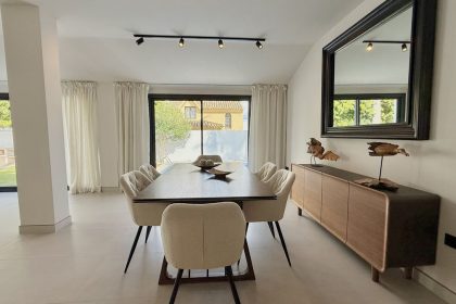 c6d614663684417f4a4baef31647934e - 8