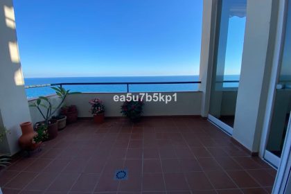 c6dfd1dabd057305925d7d166dc07dd1 - 17