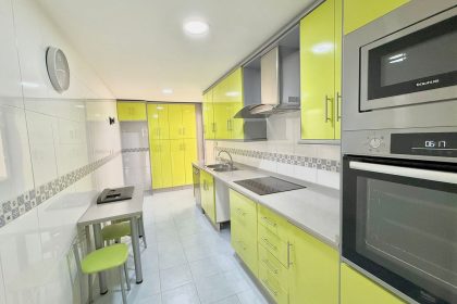 c6e335471afcd93d979e6c9129cf7539 - 11