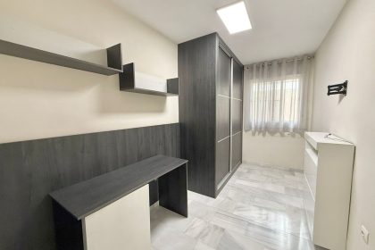 c6e335471afcd93d979e6c9129cf7539 - 18