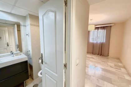 c6e335471afcd93d979e6c9129cf7539 - 24