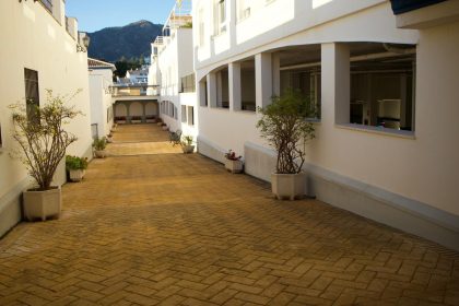 c6f06ca25e44e76e085be842d28ba934 - 11