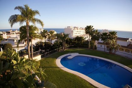 c6f06ca25e44e76e085be842d28ba934 - 27