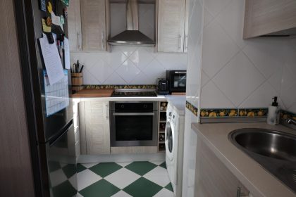 c6f06ca25e44e76e085be842d28ba934 - 9