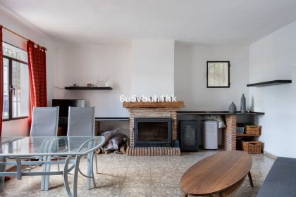 c775a54298b3aa5571a58e92f9e44319 - 27