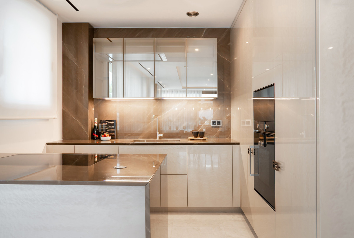 c8e1fa4321e0254884ae2fb064c0eb14 - 11