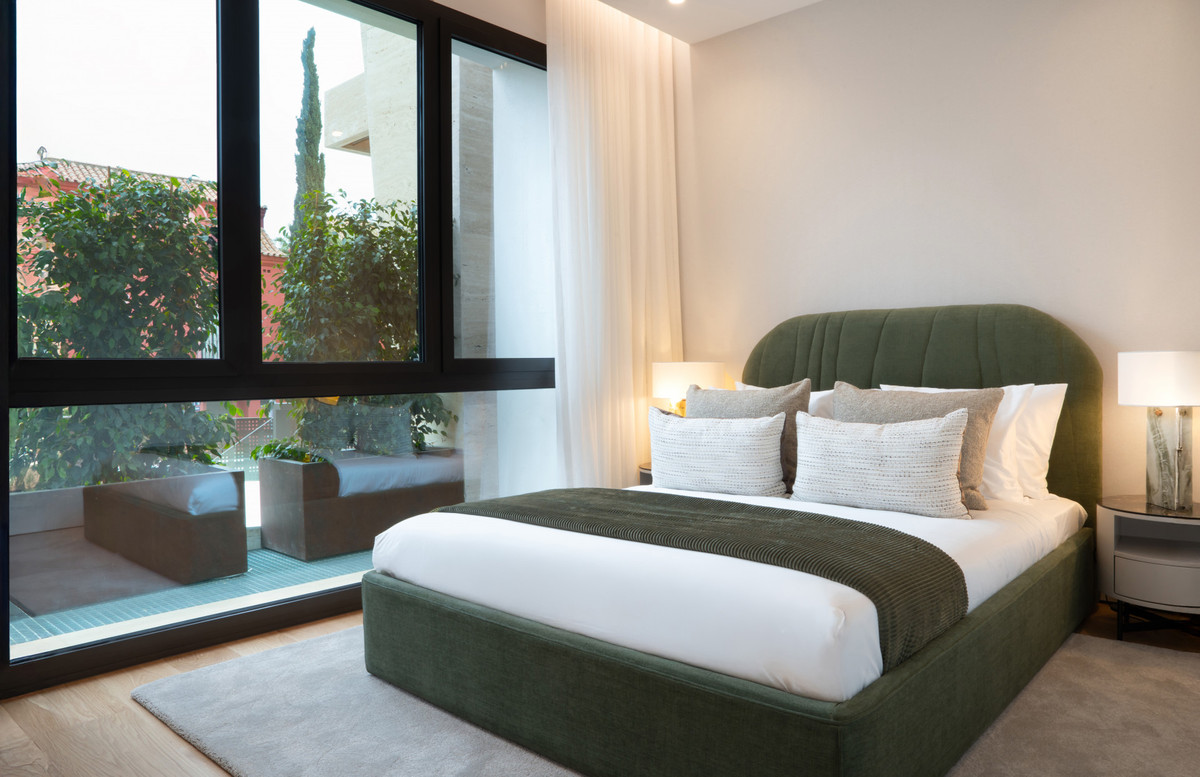 c8e1fa4321e0254884ae2fb064c0eb14 - 21