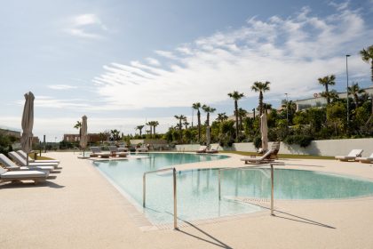 c8e1fa4321e0254884ae2fb064c0eb14 - 24