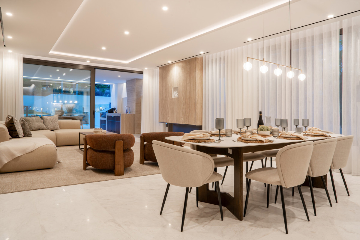 c8e1fa4321e0254884ae2fb064c0eb14 - 33