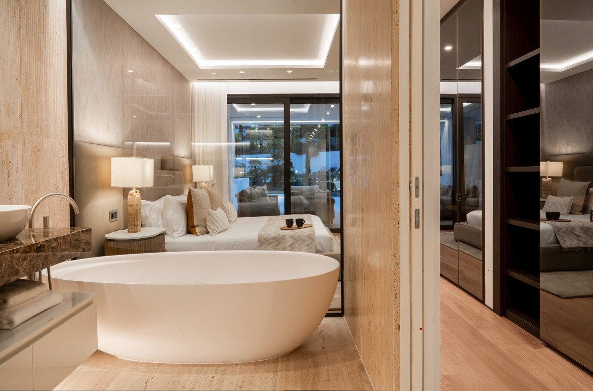 c8e1fa4321e0254884ae2fb064c0eb14 - 34