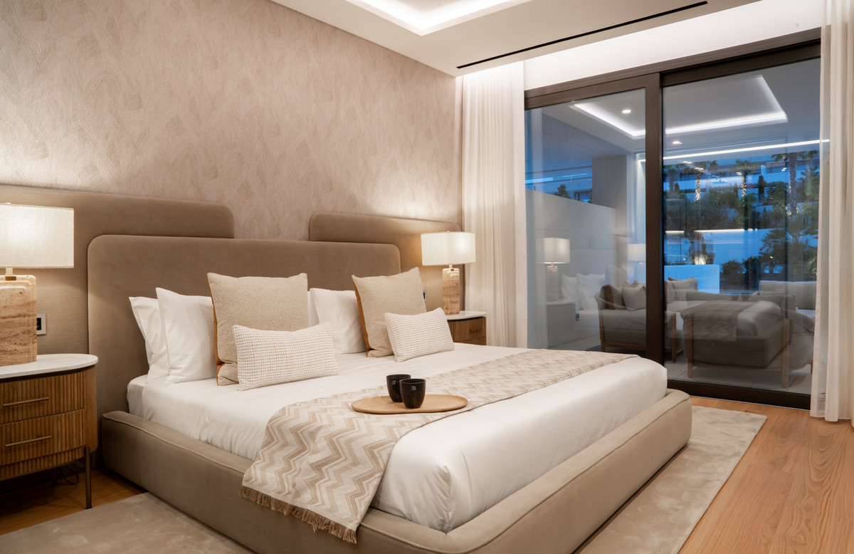 c8e1fa4321e0254884ae2fb064c0eb14 - 35