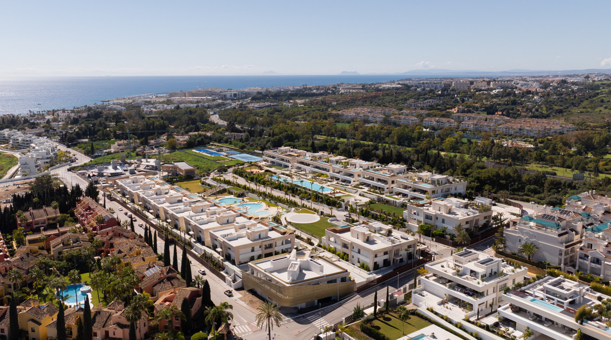 c8e1fa4321e0254884ae2fb064c0eb14 - 40