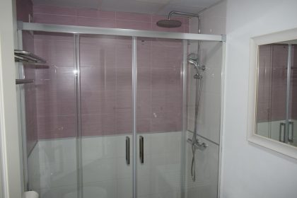 c90044bdd30071cf829731c6ac4bc477 - 18