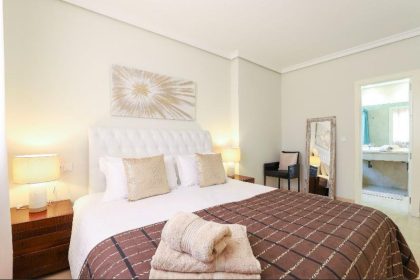 c901f69fe9fa9e277509f40cfeb8c359 - 15