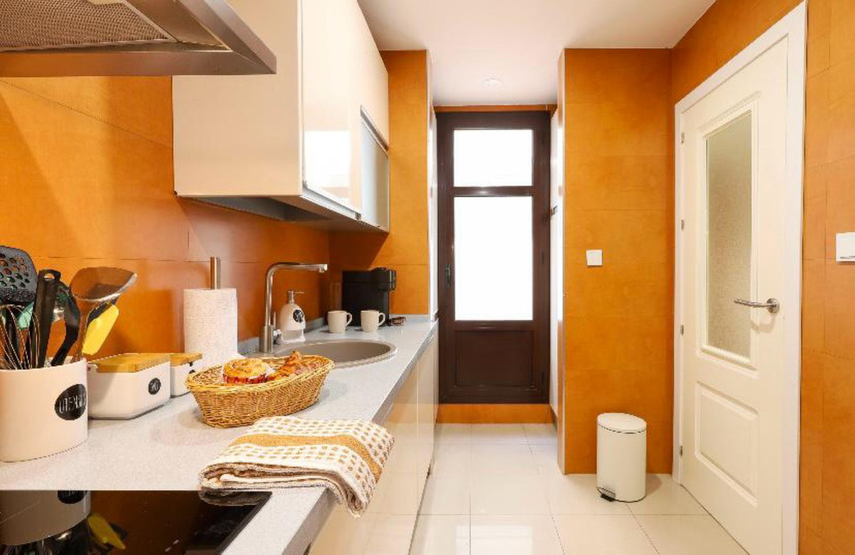 c901f69fe9fa9e277509f40cfeb8c359 - 23