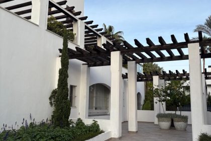 c901f69fe9fa9e277509f40cfeb8c359 - 30